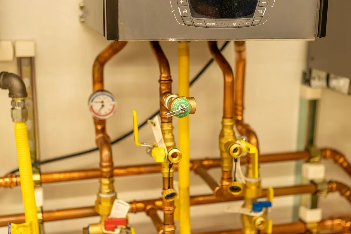 Licensed technician providing Emergency Plumbing for a homeowner in Oak Park Heights